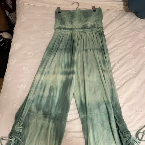 Urban Outfitters Beach Jumpsuit/ Coverup - Picture 1 of 5